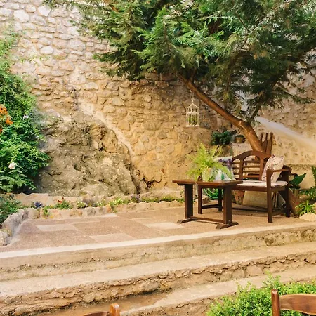 Alojamento de Acomodação e Pequeno-almoço Rigas Náuplia